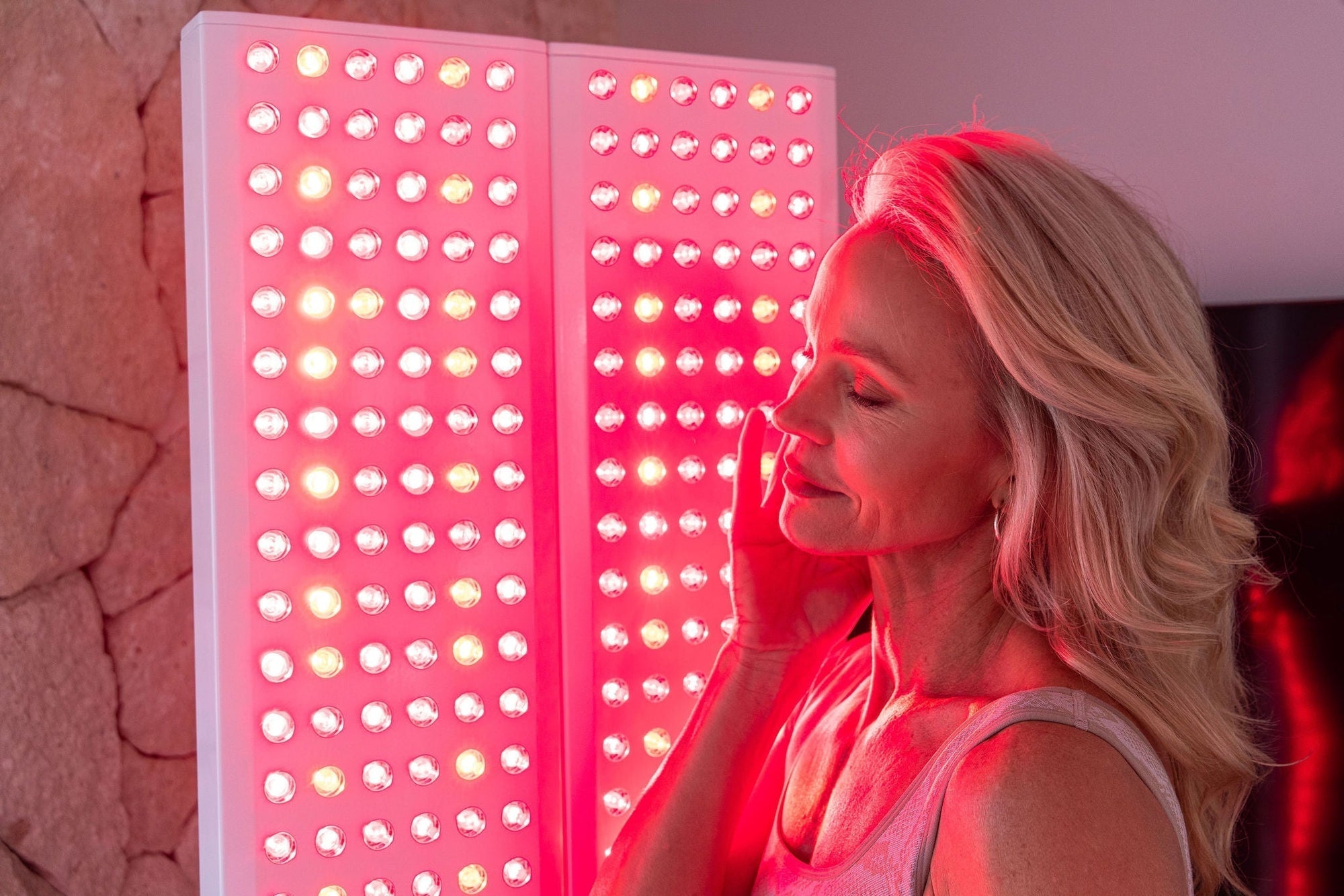 Can You Use Red Light Therapy with Tretinoin?